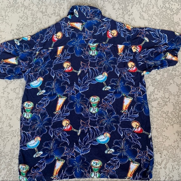 Hawaiian Shirt - Picture 4 of 5